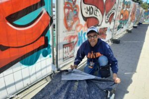ANton beim Graffiti Aufbau