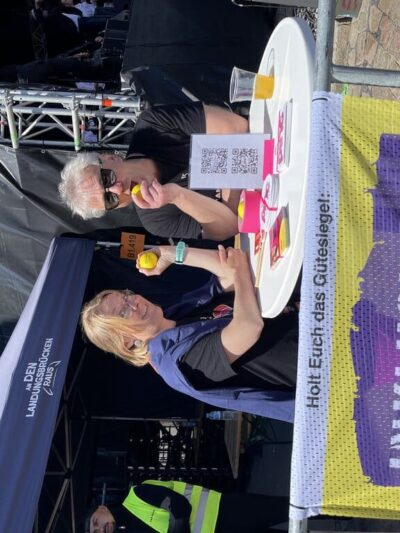 Jana und Peter von Pincmusic und Handyclapped